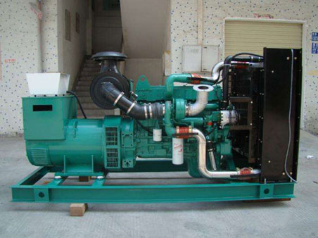 忻府1100kw康明斯柴油发电机组图片 忻府1100kw康明斯柴油发电机组图片